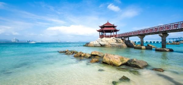 Bathing Beach di Pulau Wuzhizhou 