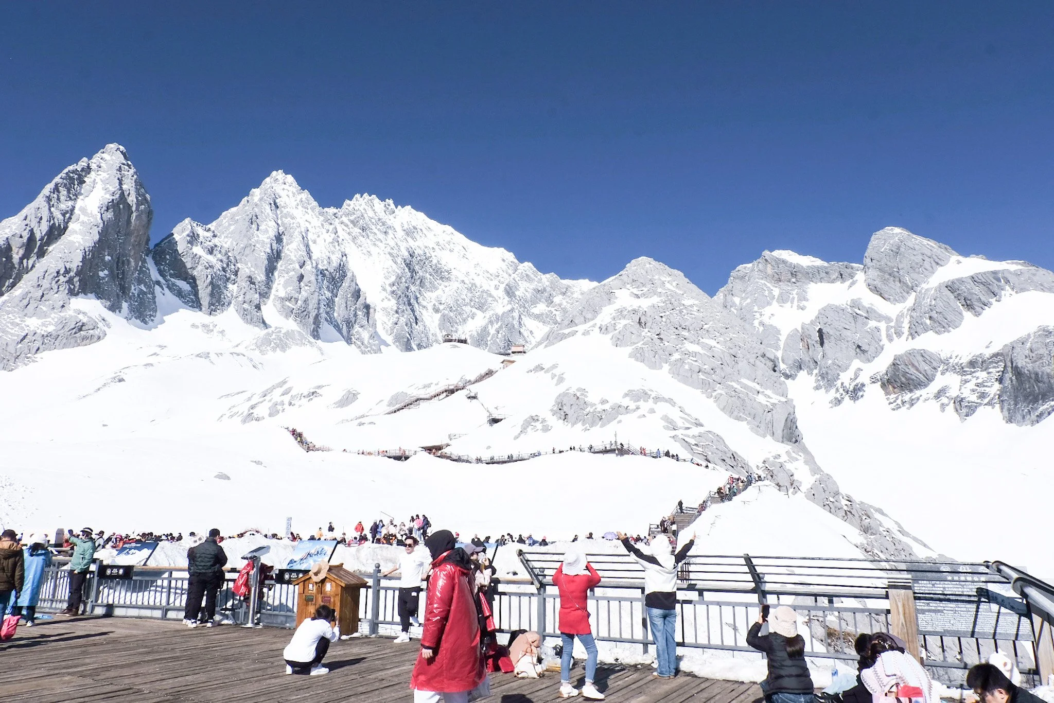 lijiang jade dragon snow mountain