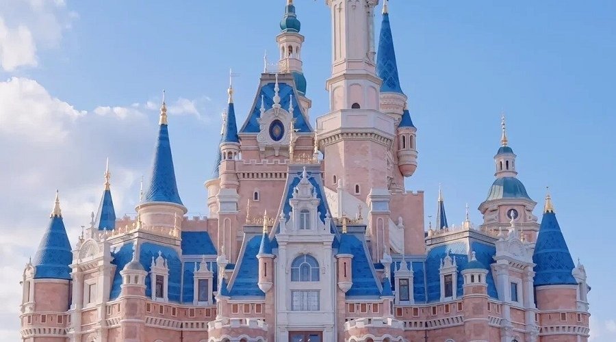 Beijing Shanghai Disneyland