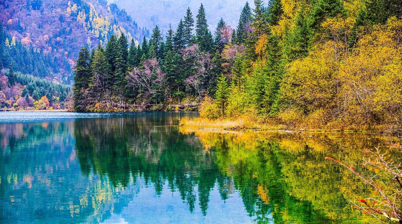 Jiuzhaigou Valley