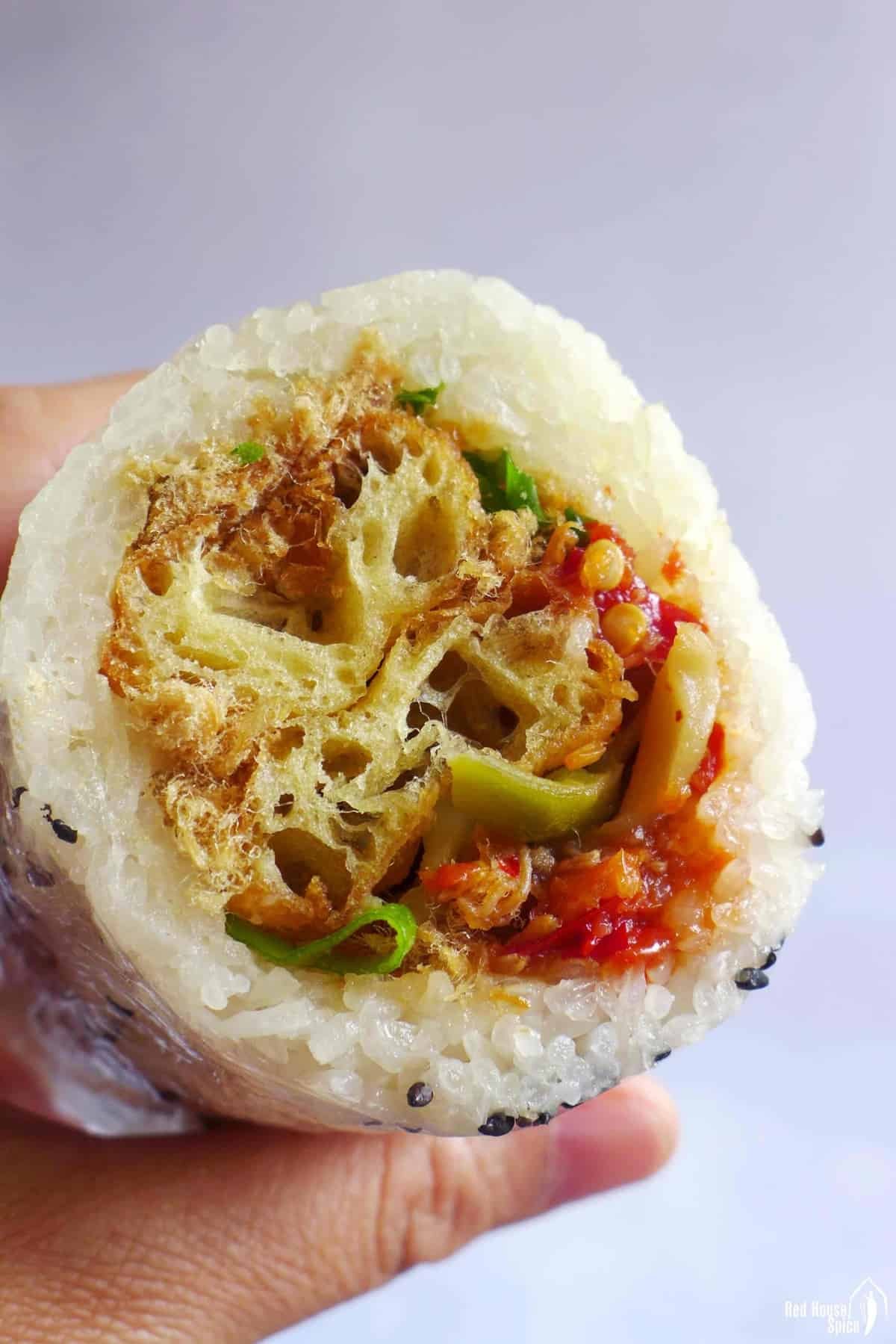 Ci Fan Tuan (粢饭团)