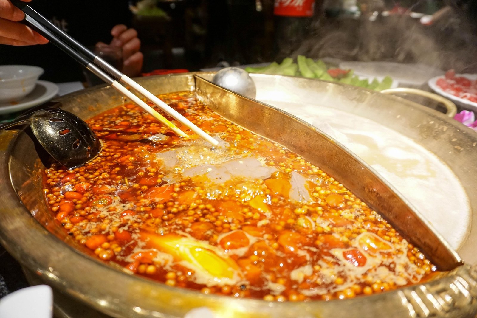 TOUR CHINA - TOURCHINA - RESTORAN HOT POT DI CHONGQING