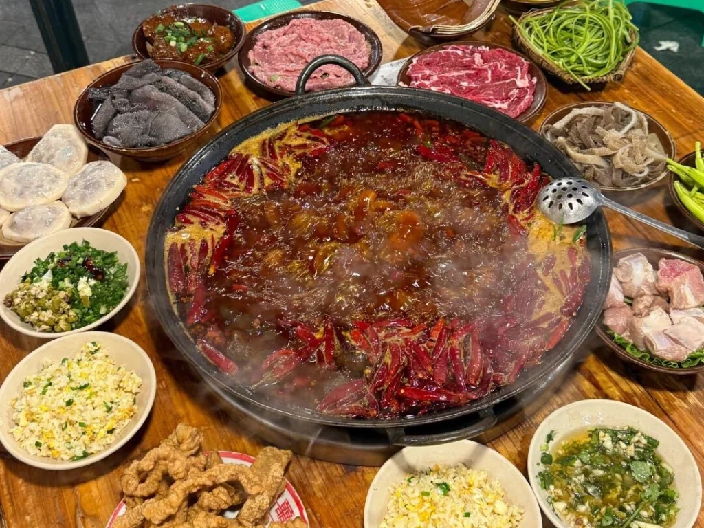 地下之城老火锅