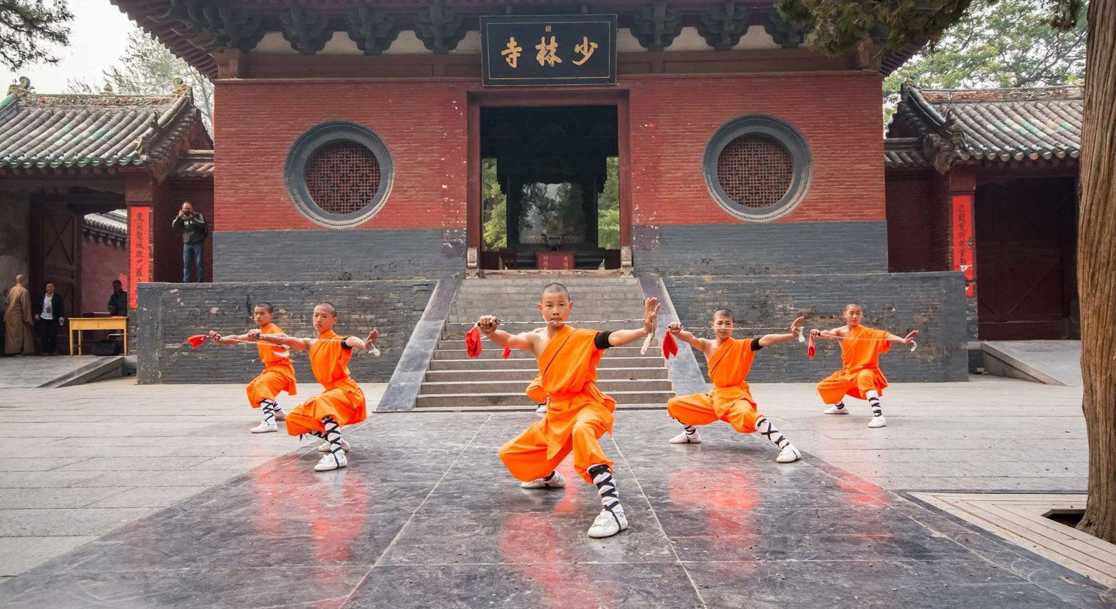 SHAOLIN TEMPLE