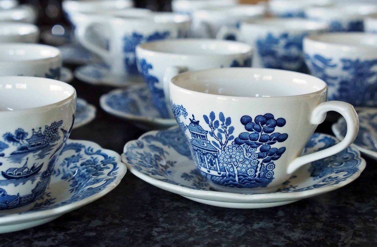 TOURCHINA - TOUR CHINA - ANTIQUE MARKET IN CHINA