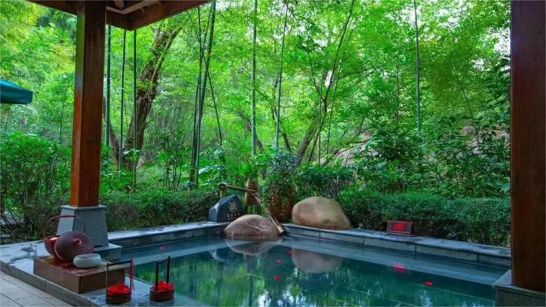 Tianmu Lake Yushui Hot Spring, Jiangsu