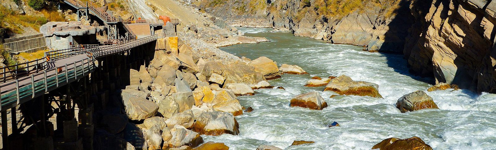 lijiang tiger leaping gorge